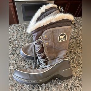 Size 11 Women’s Sorel Boots